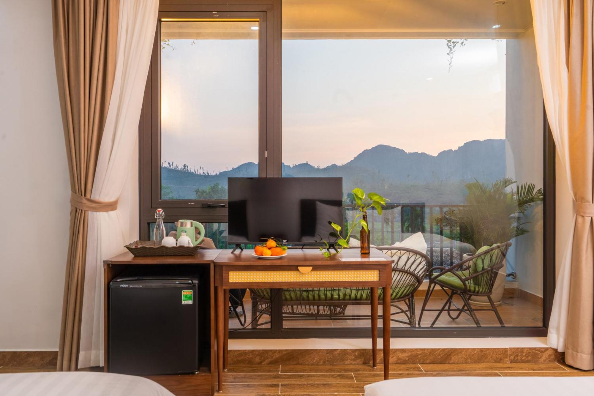 Rocky Mountain Homestay Cat Ba Xuân Đám Ngoại thất bức ảnh